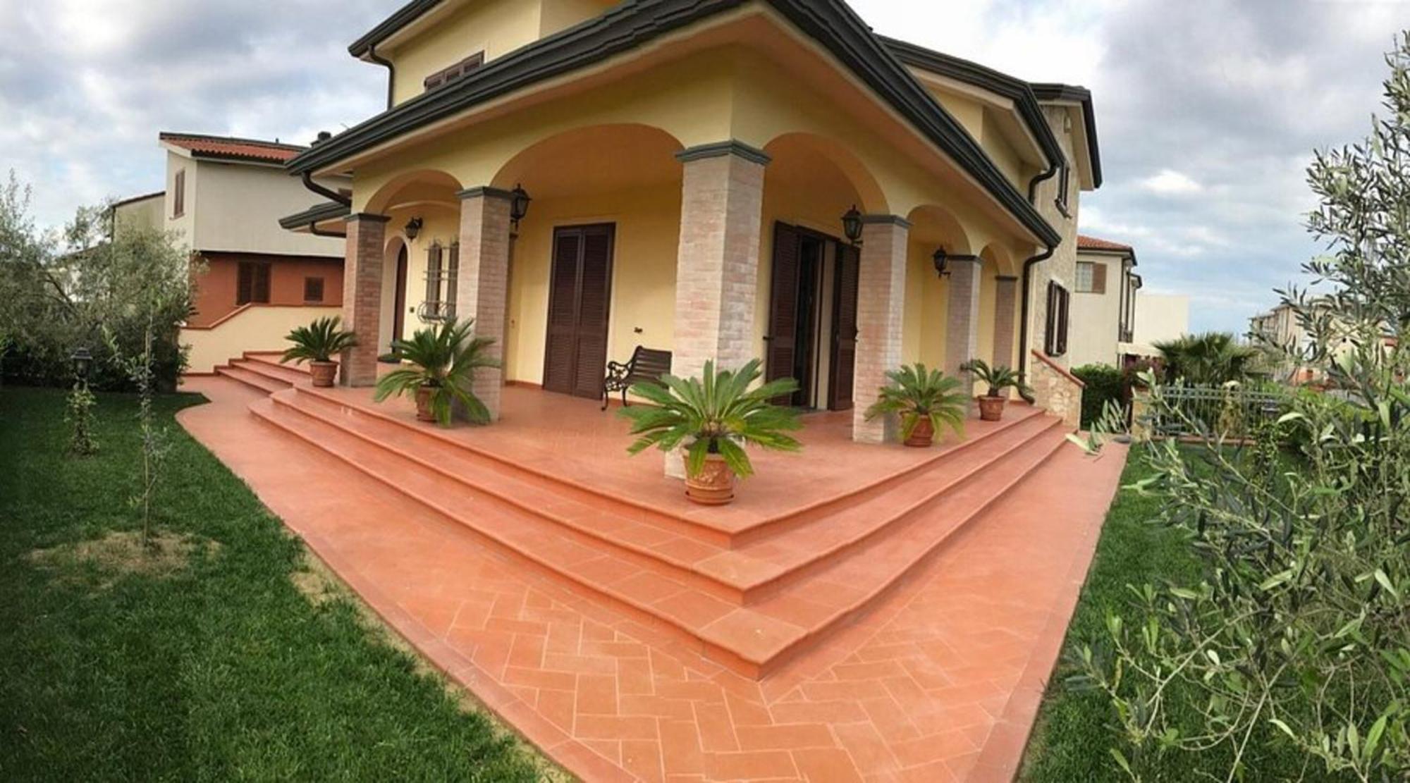 Il Porticato Bed and Breakfast Πίζα Εξωτερικό φωτογραφία