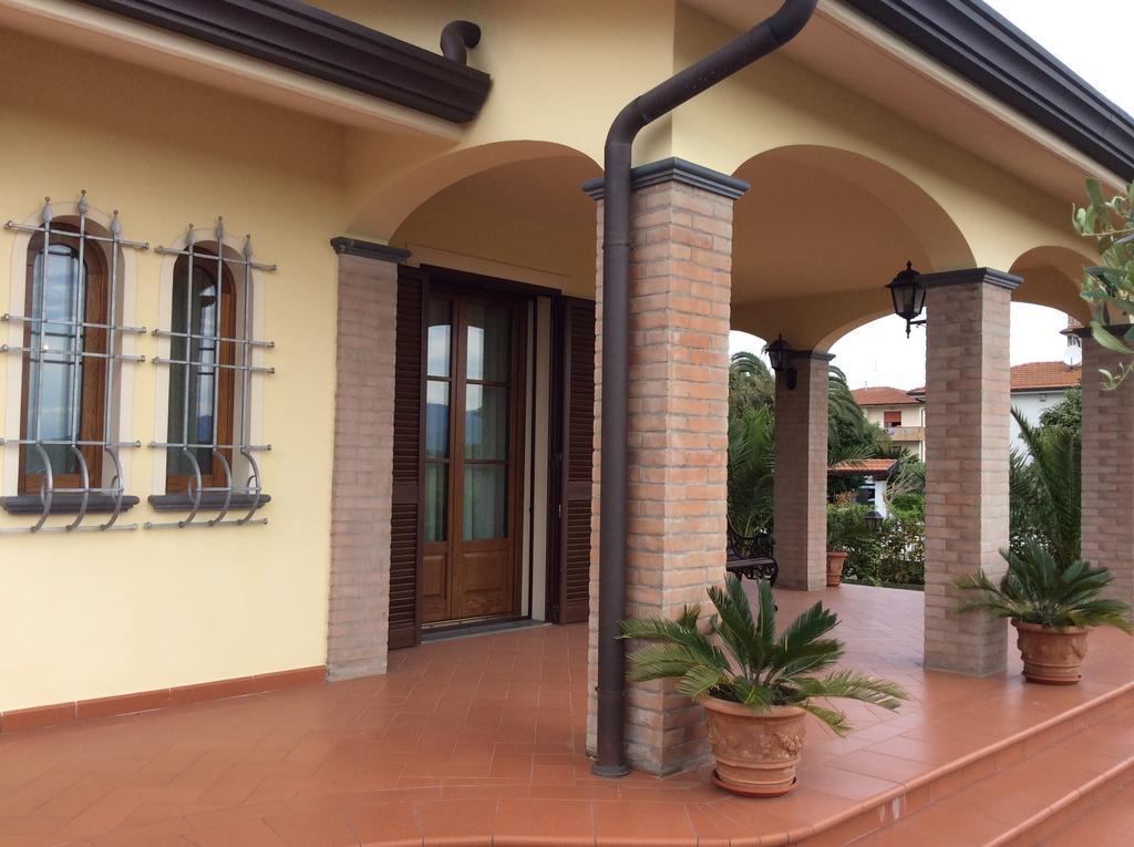 Il Porticato Bed and Breakfast Πίζα Εξωτερικό φωτογραφία